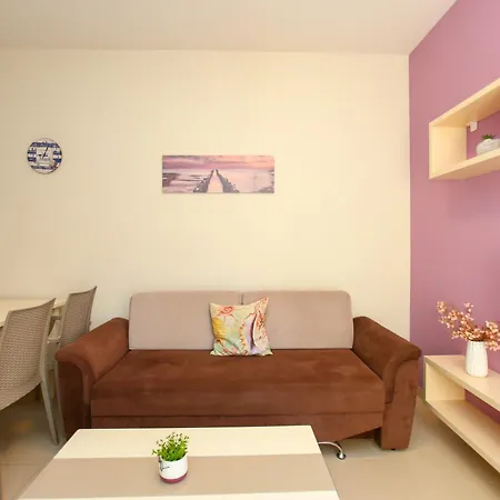 Diamond Hill Apartament Wlora
