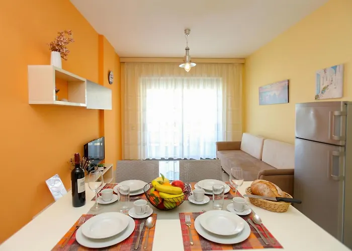 Diamond Hill Apartment