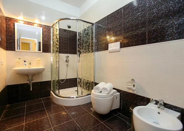 Diamond Hill * Vlorë