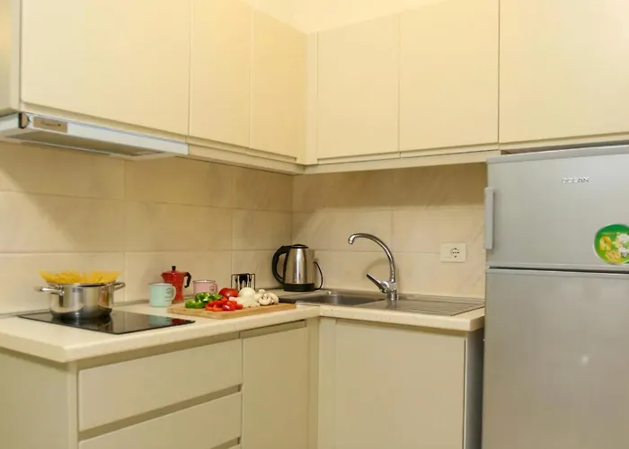 Diamond Hill * Vlorë