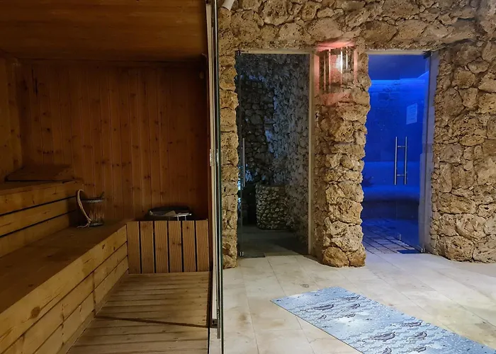 Diamond Hill Apartment