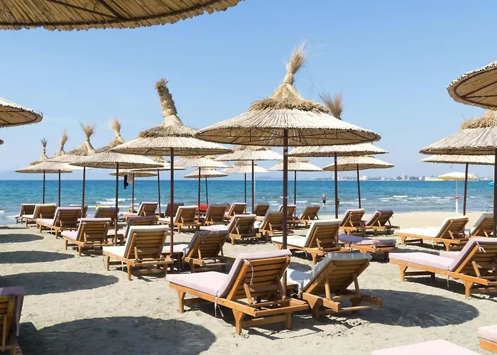 Diamond Hill Apartment *